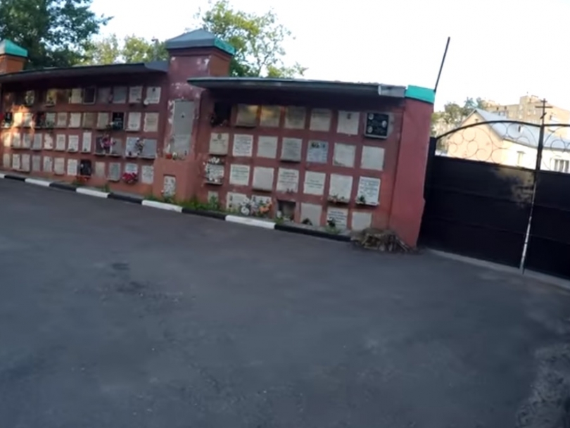 Мэрия Владивостока планирует достроить колумбарий на Лесном кладбище