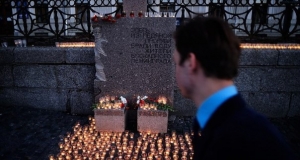 Петербуржцы сегодня зажгут 1418 свечей в память о Великой Отечественной войне